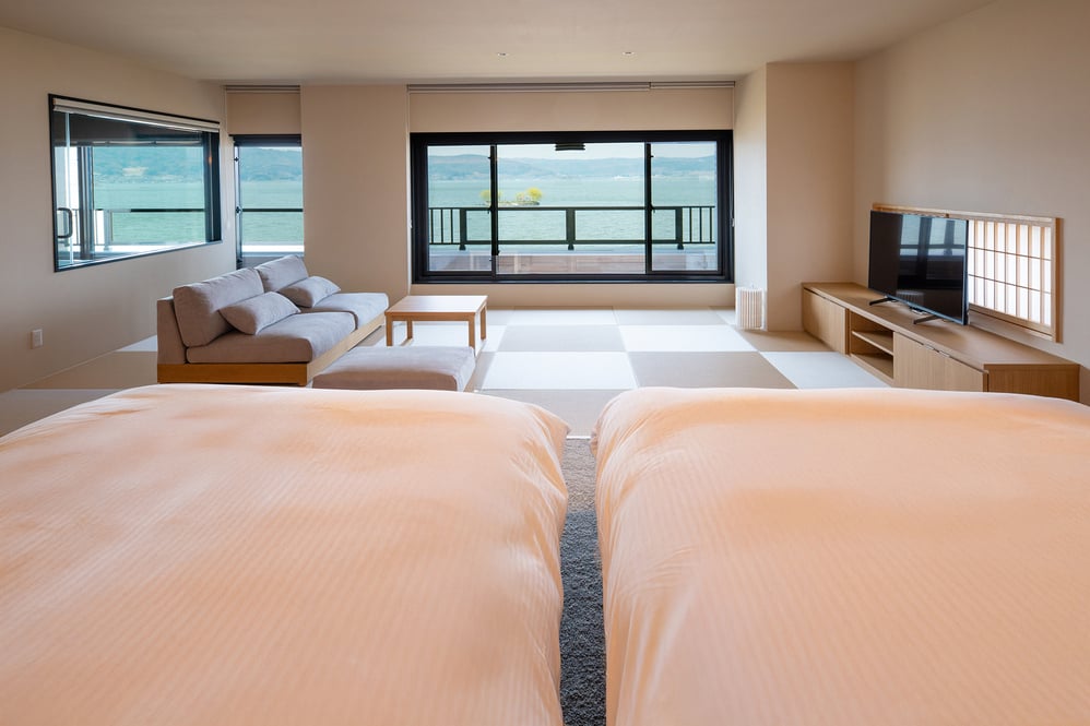 suhaku_modern_japanese_lakeside_onsen (43)