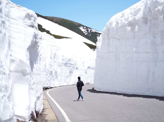 norikura-snow-walls (12)