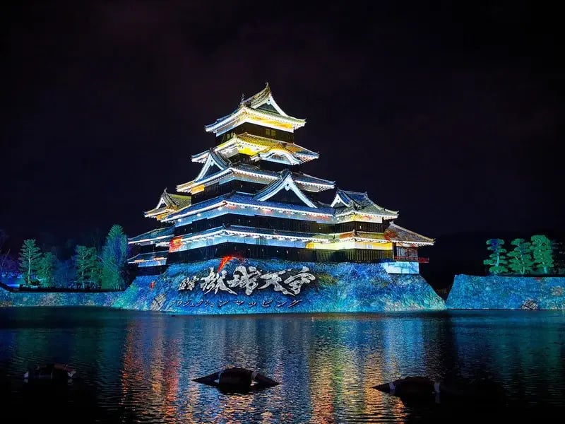 matsumoto-castle-projection-mapping-small
